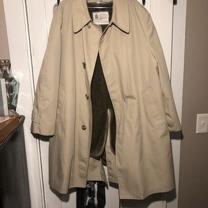 41 long London fog main coat